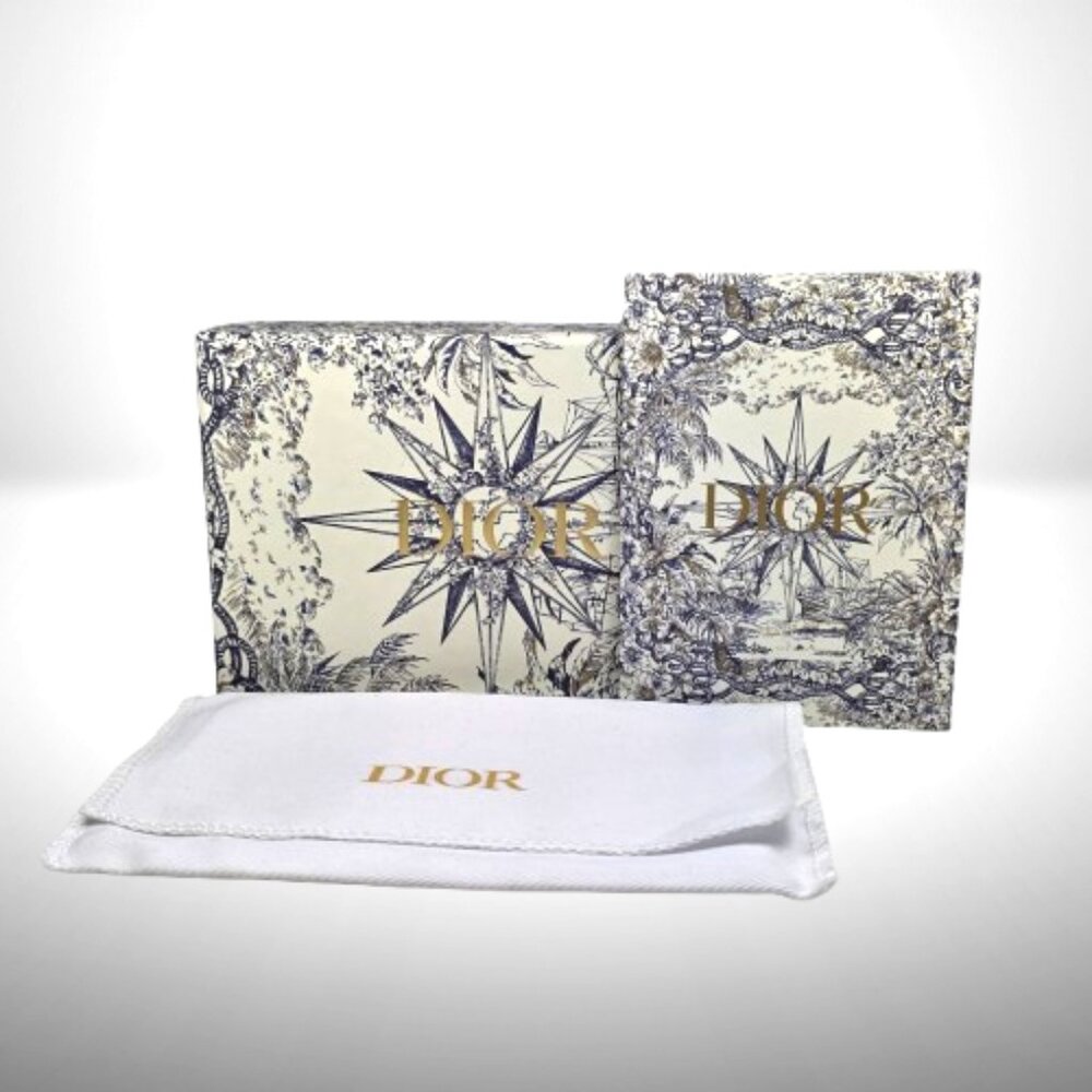 Dior Lady Dior “Jasmine” Card Holder – Mint Green Patent Cannage Calfskin - New - Picture 8 of 8